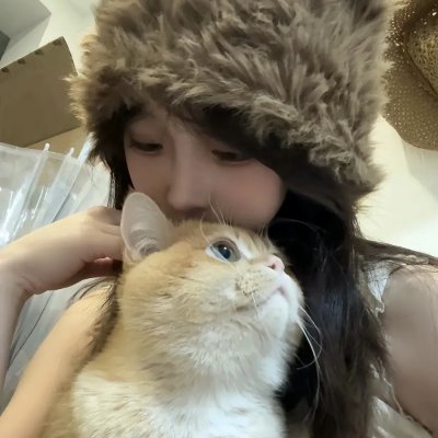 左轮百合